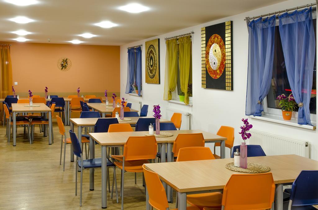 Hotel Imos براغ المظهر الخارجي الصورة